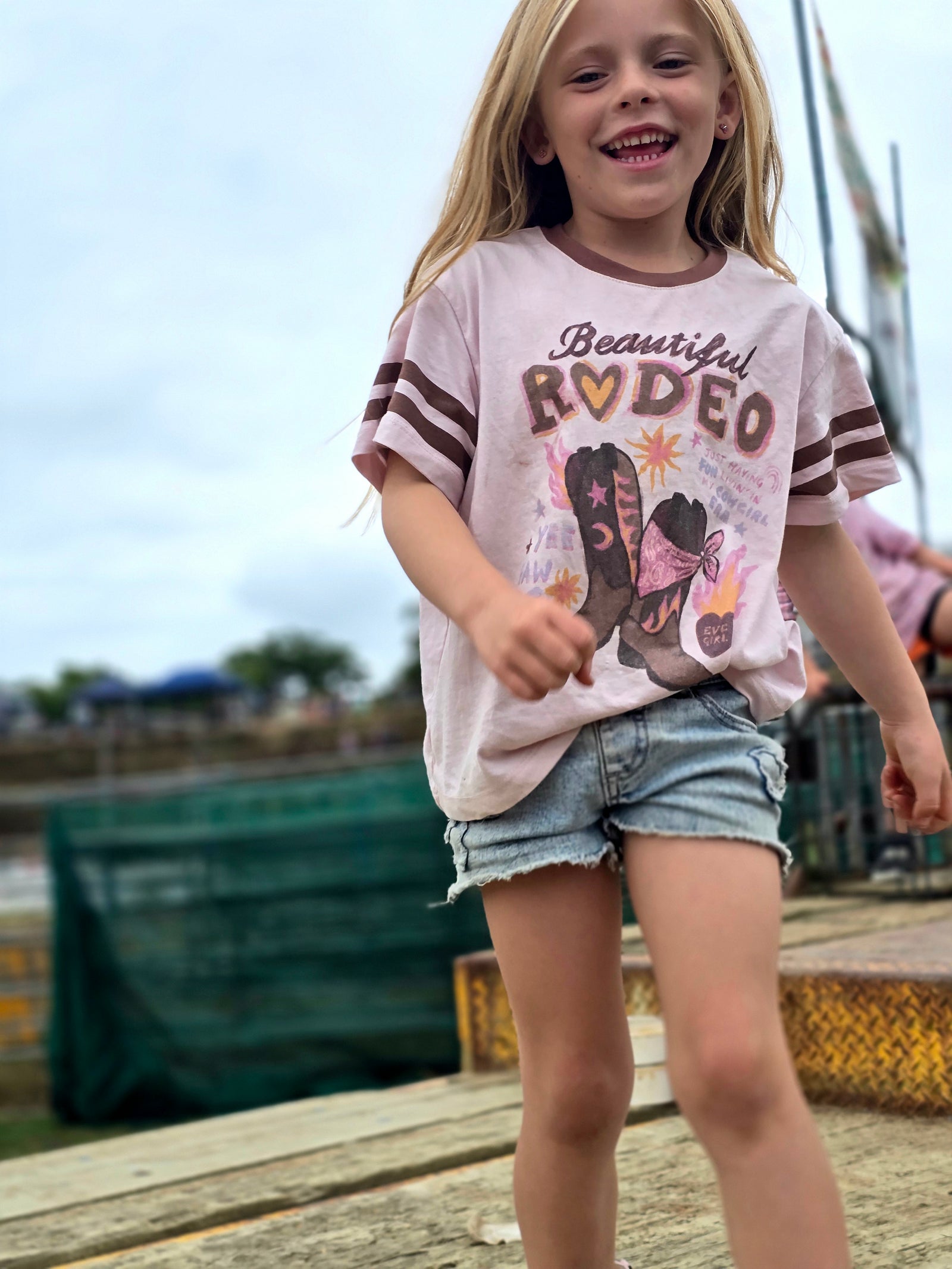 Dusty Tee / Pale Pink | Eve Girl Eve Girl