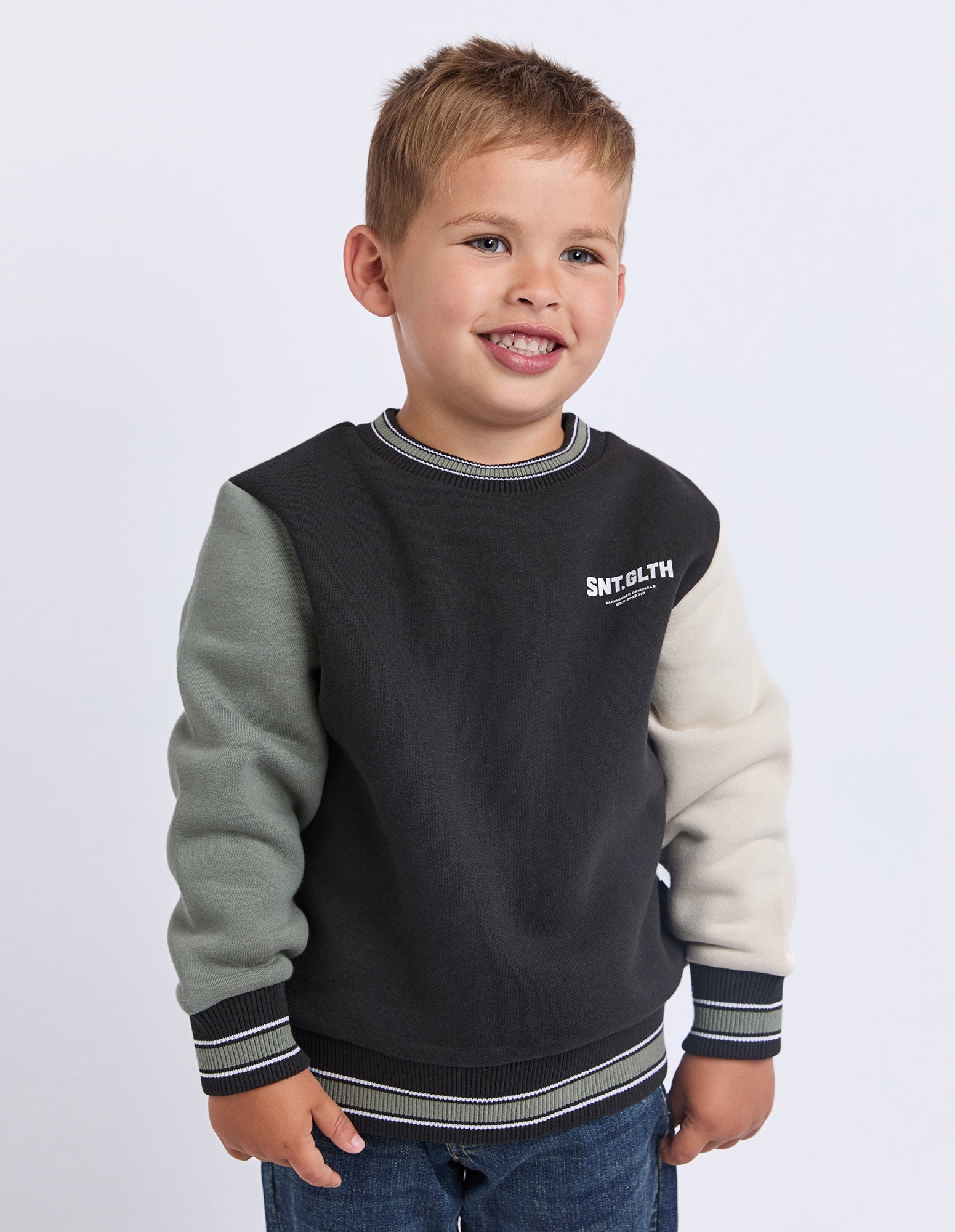 Casper Crew / Black | St Goliath Youth St Goliath