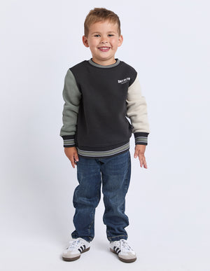 Casper Crew / Black | St Goliath Youth St Goliath