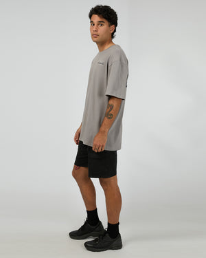 Link Script Tee / Smoke / Mens | St Goliath St Goliath