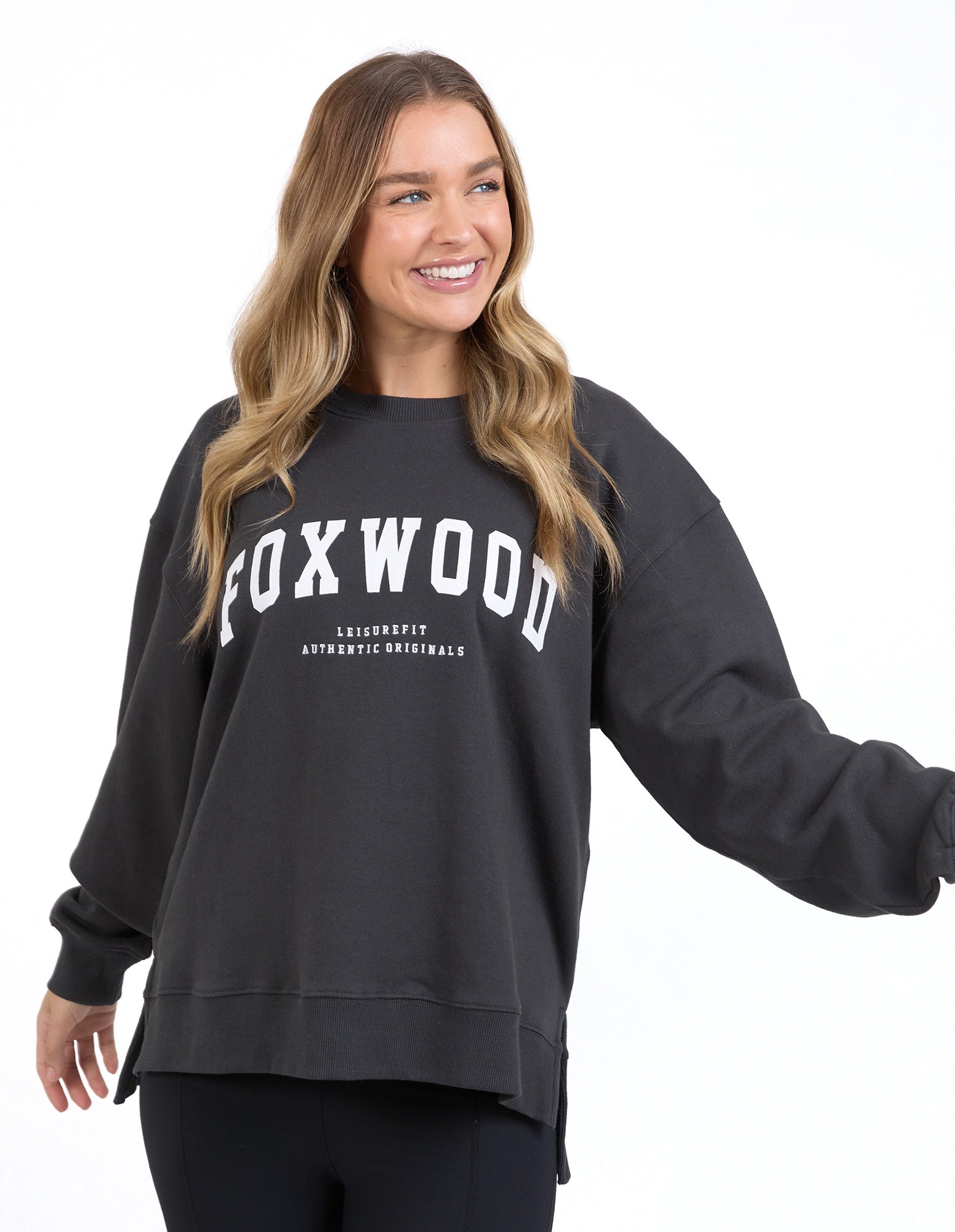 Interval Crew / Dark Grey| Foxwood Foxwood