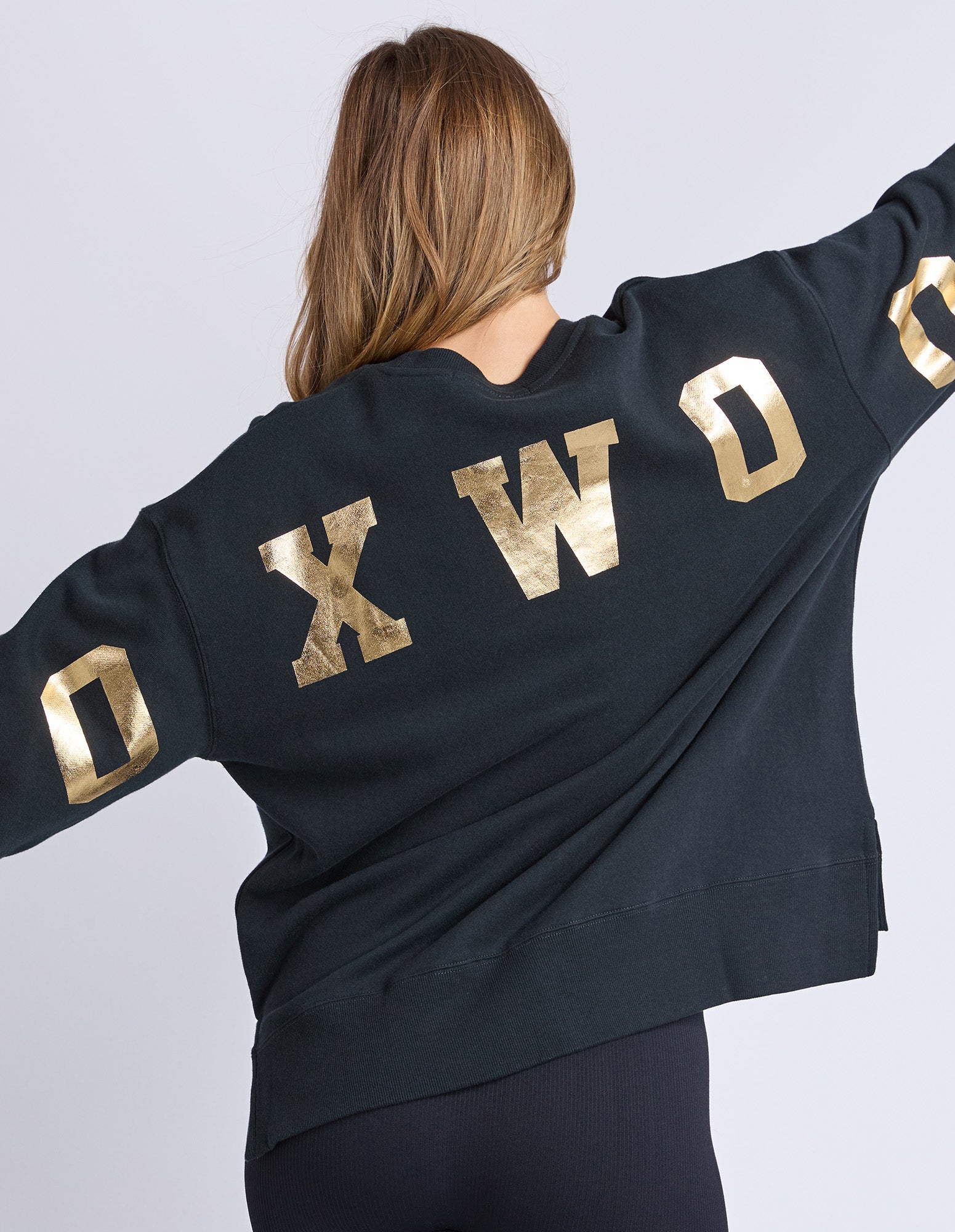 Metallic Interval Crew / Black with Gold | Foxwood Foxwood