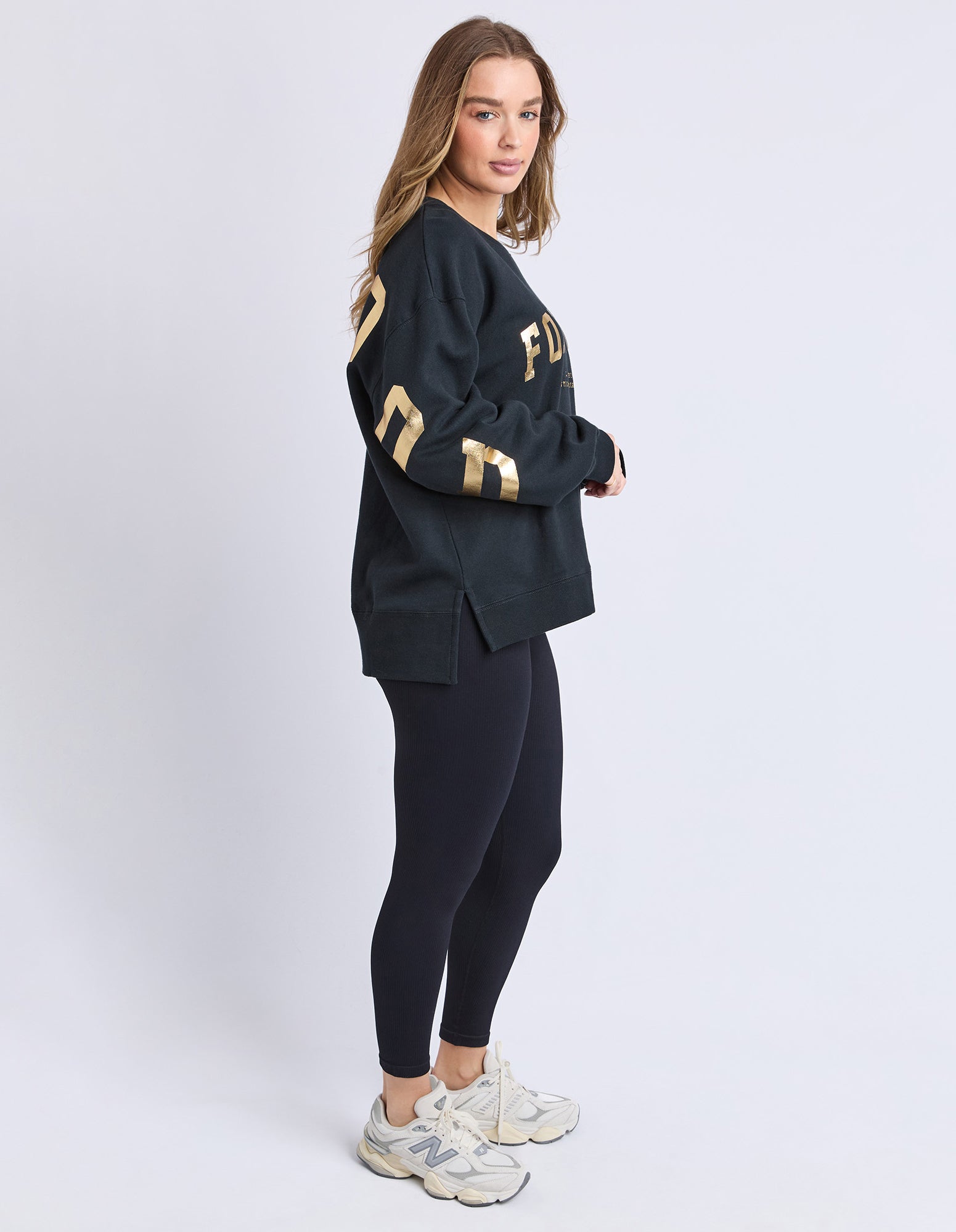 Metallic Interval Crew / Black with Gold | Foxwood Foxwood