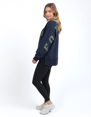 Interval Crew / Navy | Foxwood Foxwood