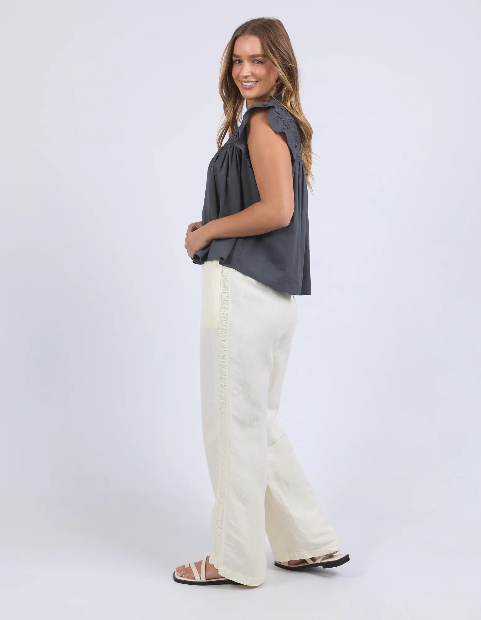 Adelyn Top / Charcoal | Foxwood Foxwood