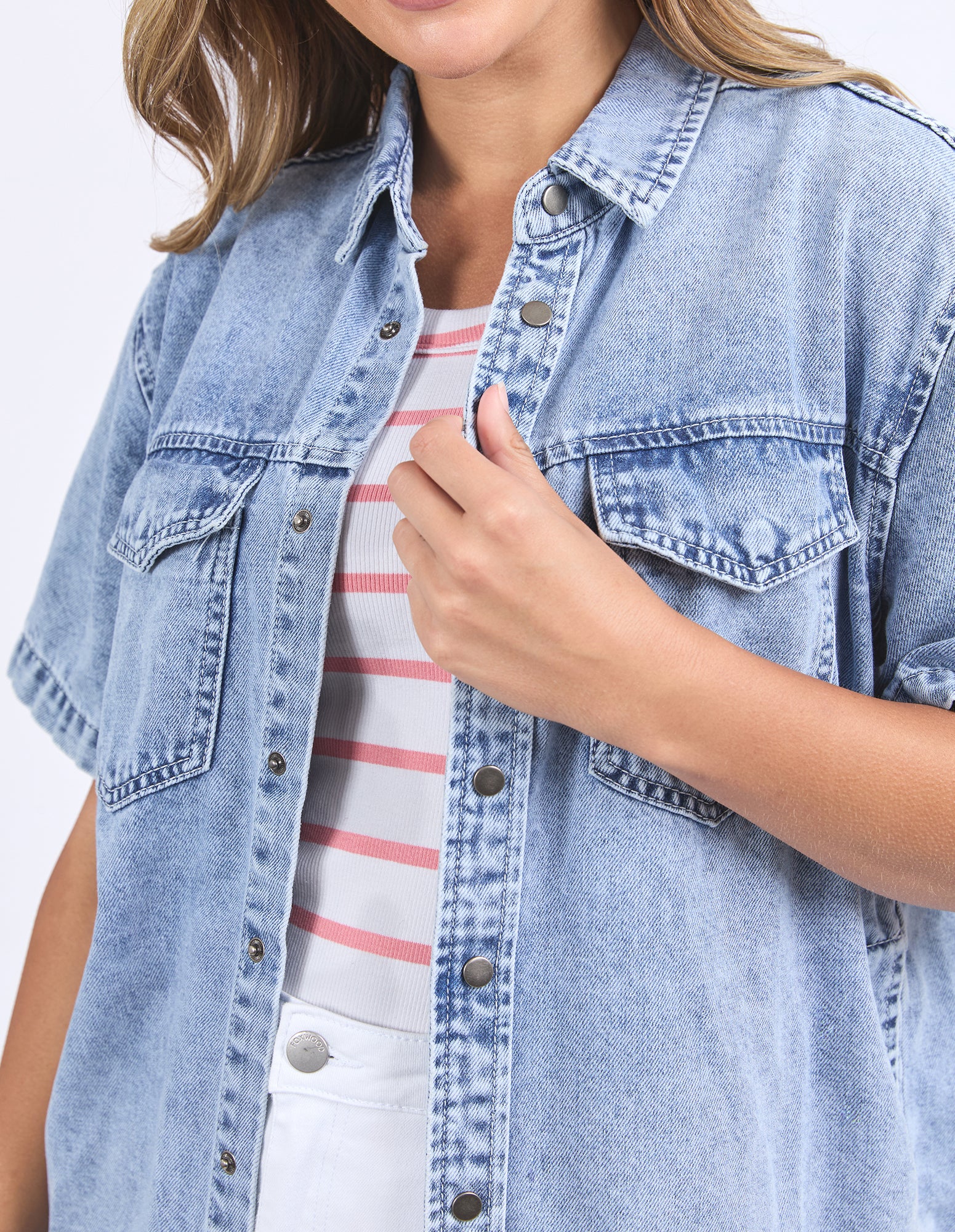 Daisy Shirt Light Blue Denim | Foxwood Foxwood