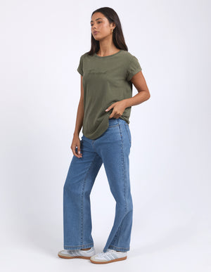 Signature Tee / Khaki | Foxwood Foxwood