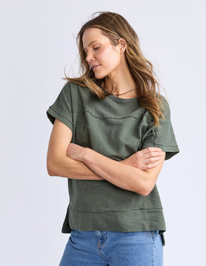 Allison Tee / Khaki | Foxwood Foxwood