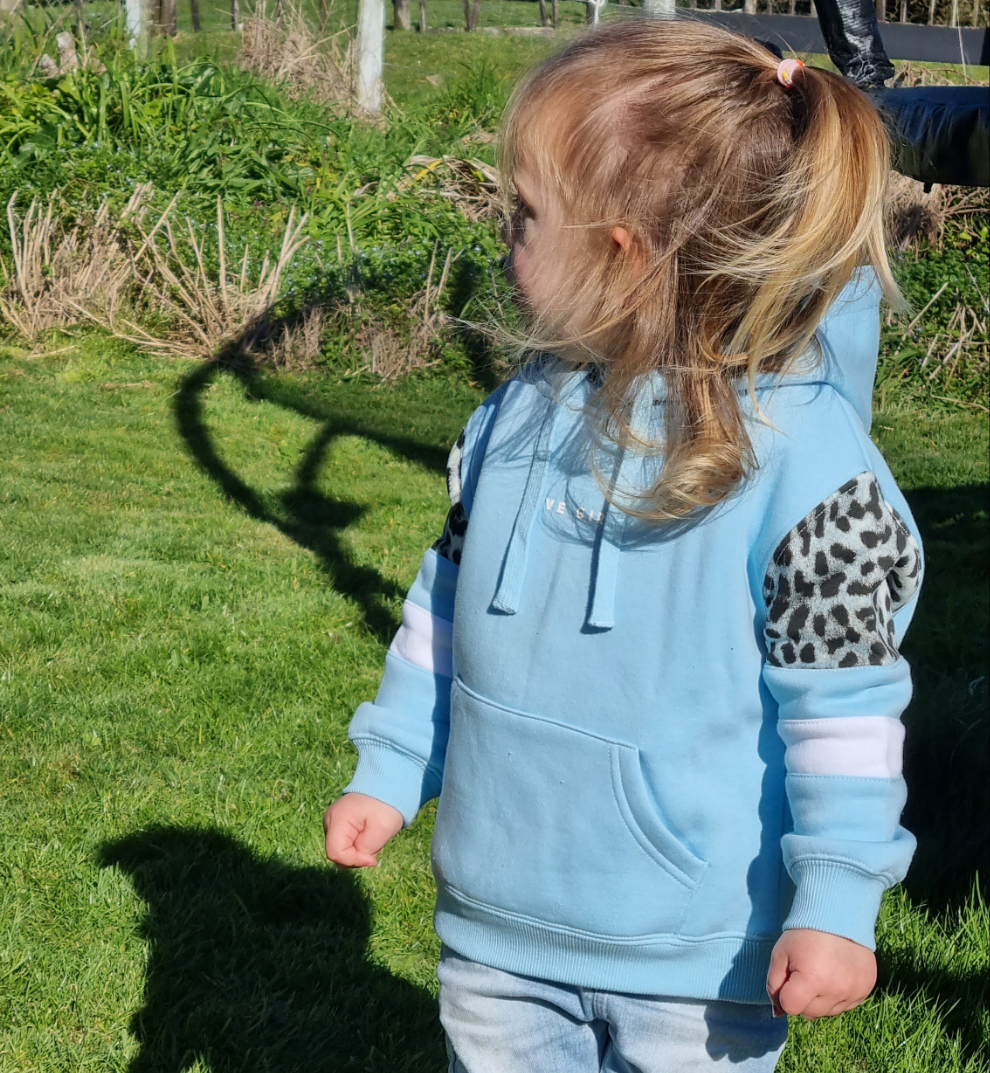 Riley Contrast Hoodie / Blue | Eve Girl | Youth Eve Girl