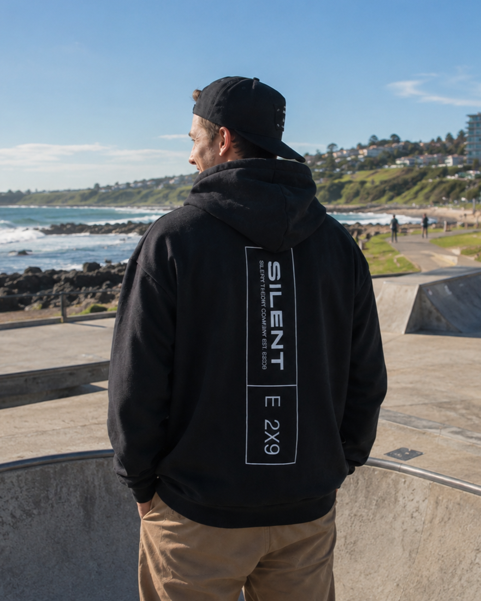 Weld Hoodie / Washed Black | Silent Theory Silent Theory