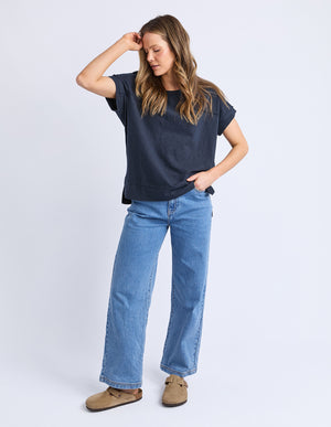 Allison Tee / Navy | Foxwood