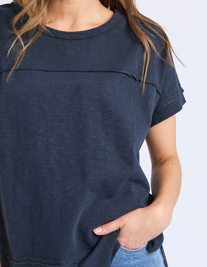 Allison Tee / Navy | Foxwood
