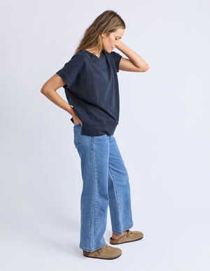 Allison Tee / Navy | Foxwood