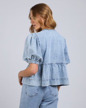 Amallie Tie Top / Light Blue Denim | Silent Theory Silent Theory