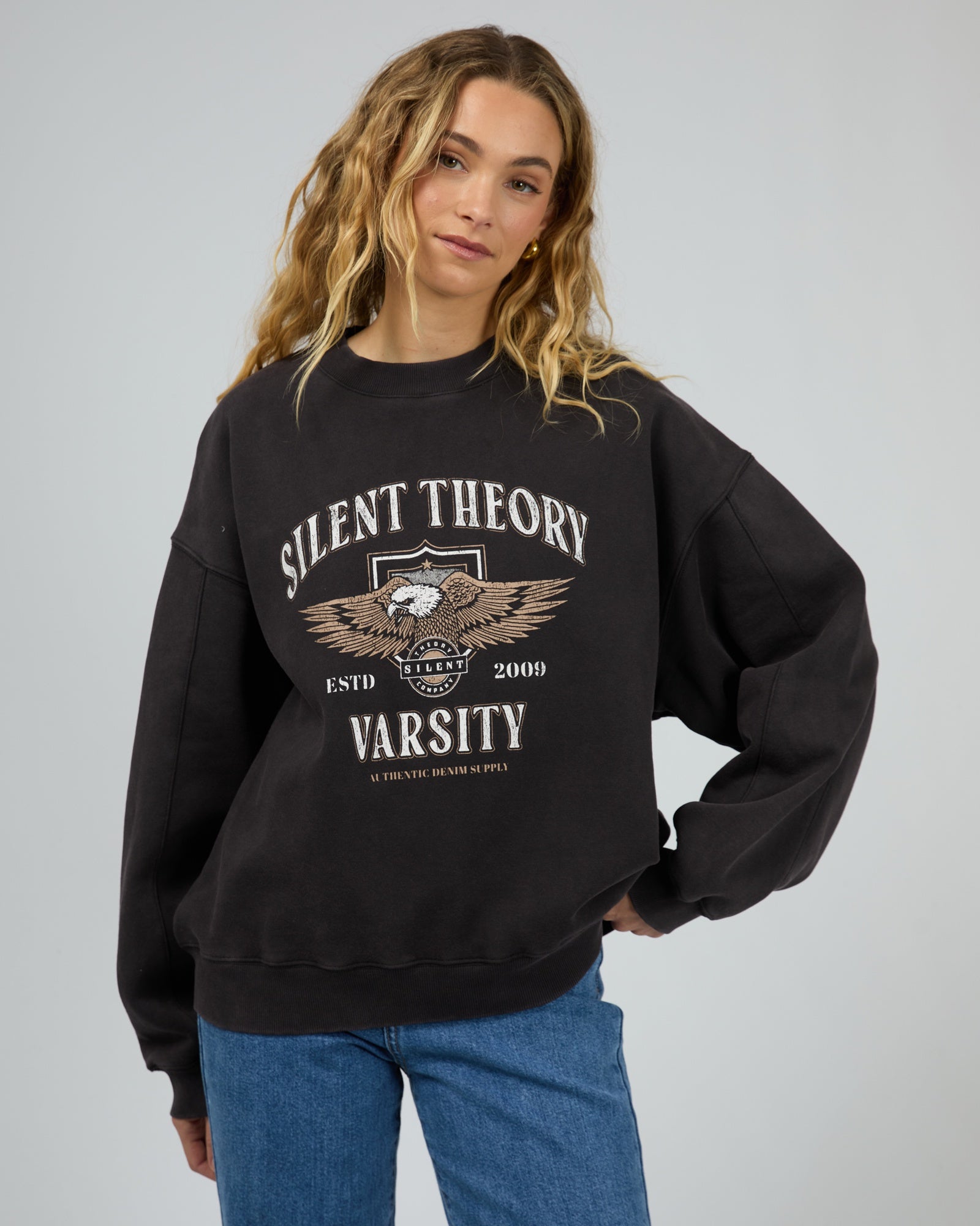 Authentic Crew / Washed Black | Silent Theory Silent Theory