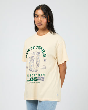 Dusty Trails Relaxed Tee / Vanilla | All About Eve All About Eve