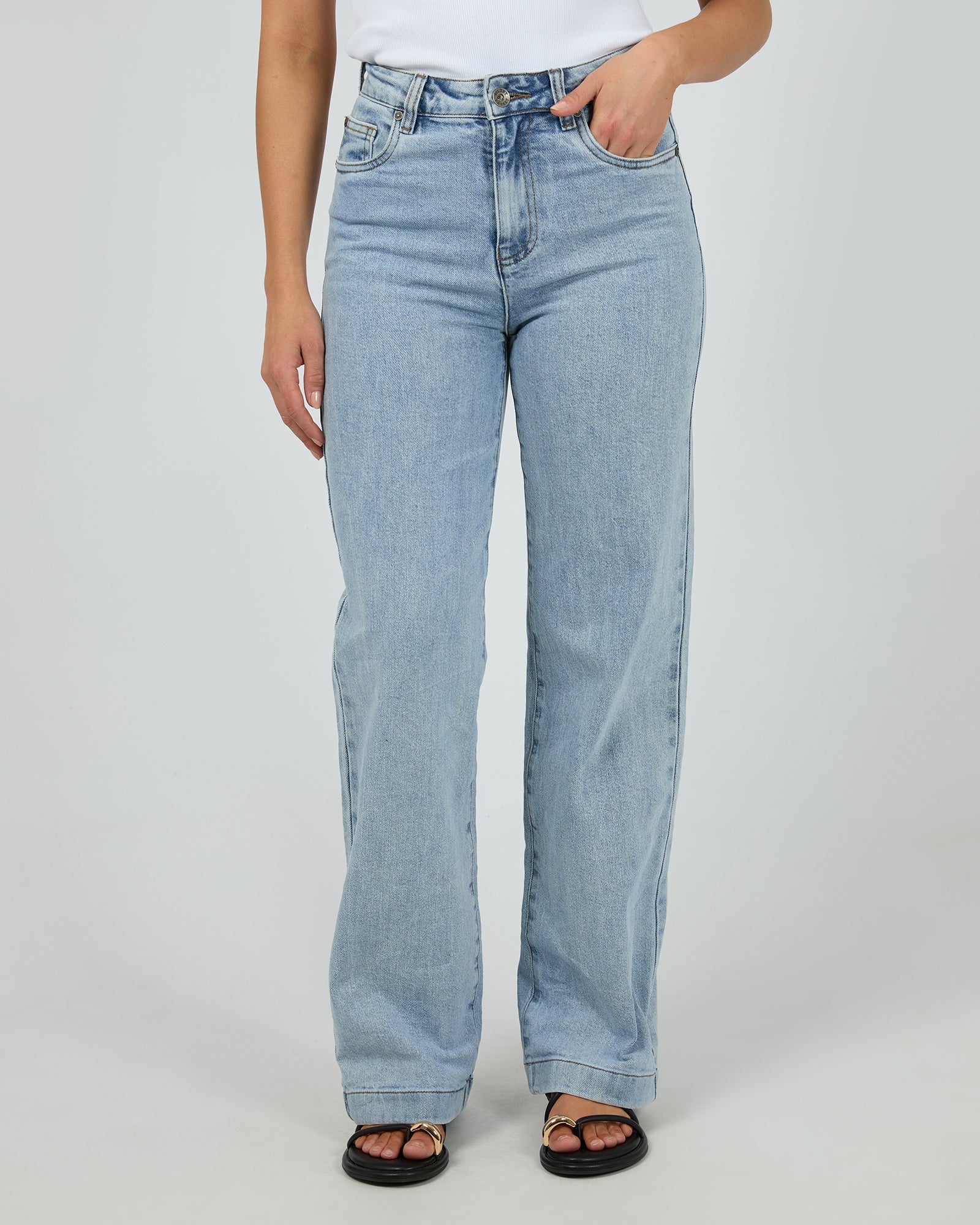 Hunter Comfort Wide Leg Jean / Light Blue | Silent Theory Silent Theory