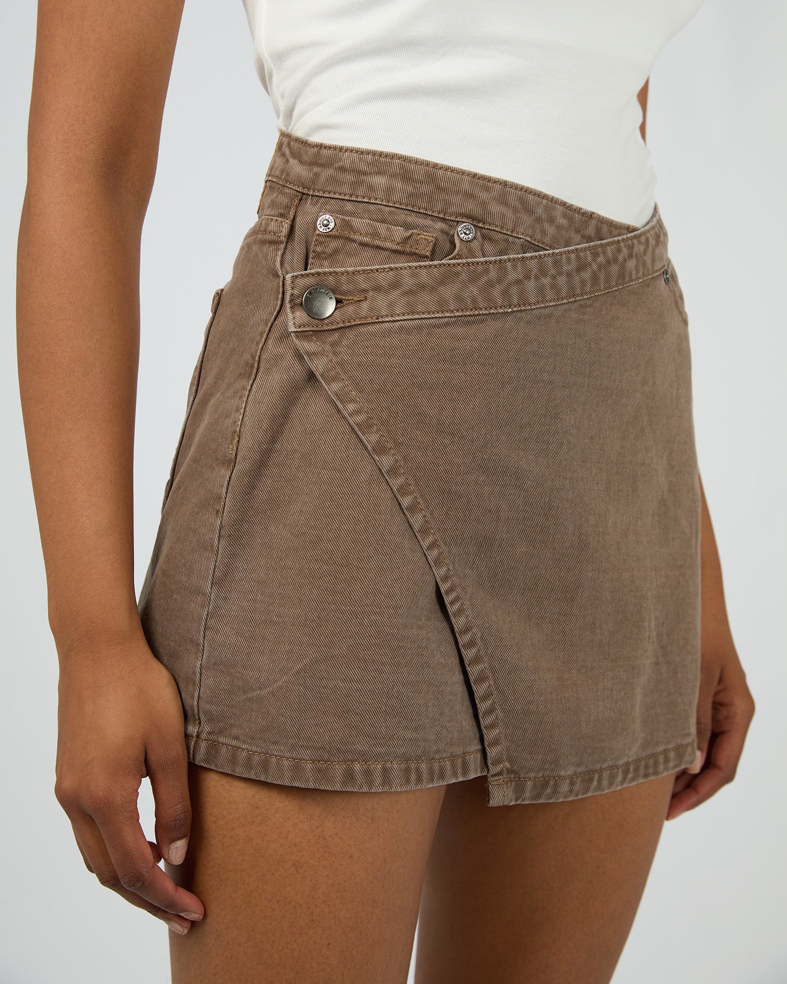 Lenni Mini Skort / Cocoa | All About Eve All About Eve
