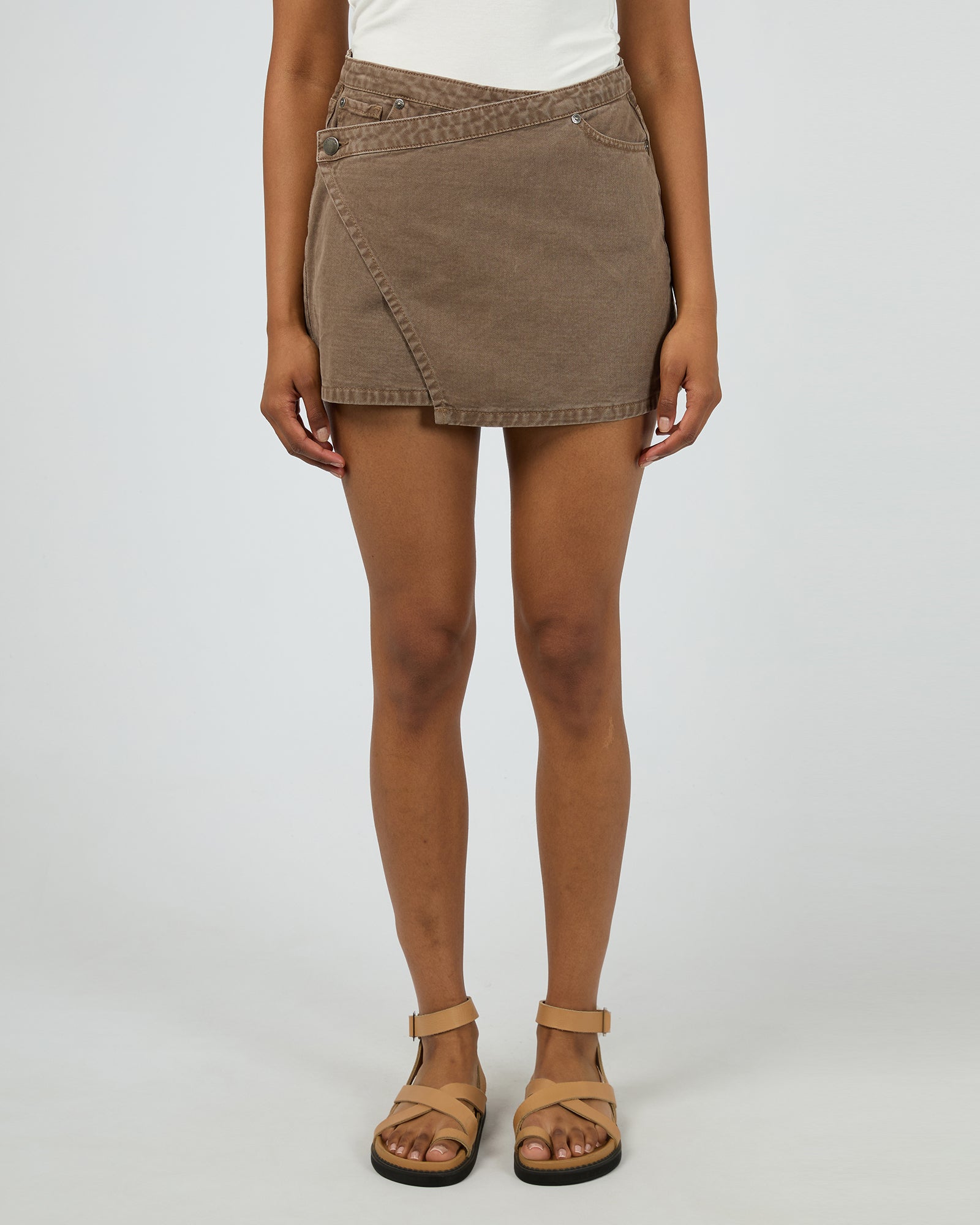 Lenni Mini Skort / Cocoa | All About Eve All About Eve