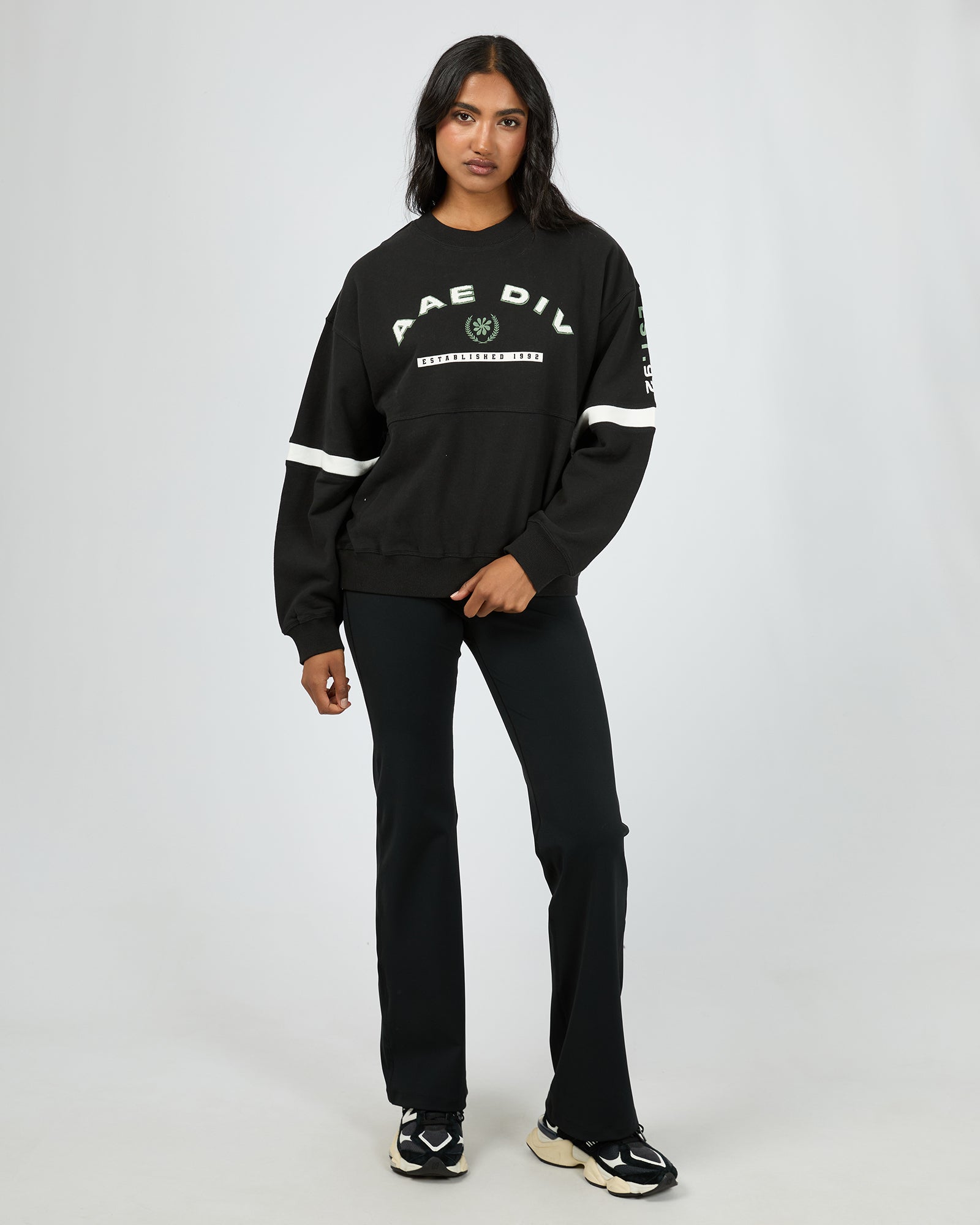 Savannah Slouch Crew / Black | All About Eve All About Eve