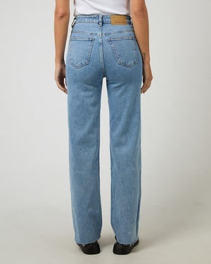 Skye Comfort Jean / Blue | All About Eve All About Eve