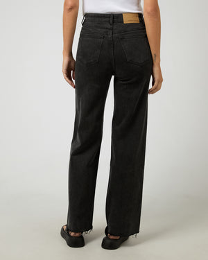 Skye Comfort Jean / Washed Black | All About Eve All About Eve