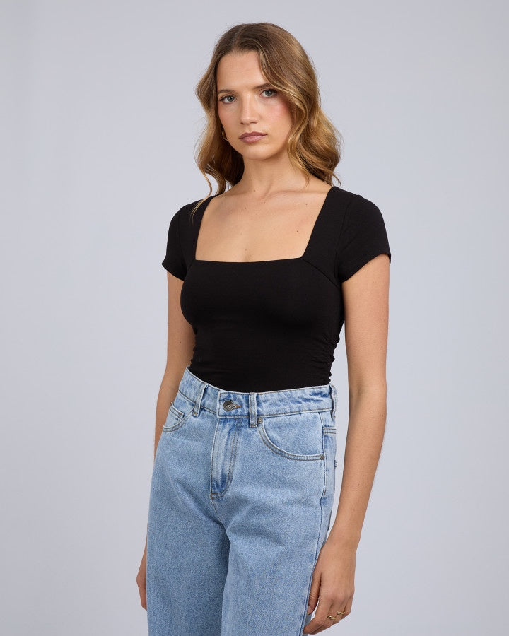 Zoe Short Sleeve Top / Black | Silent Theory Silent Theory
