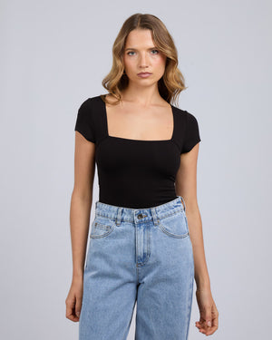 Zoe Short Sleeve Top / Black | Silent Theory Silent Theory