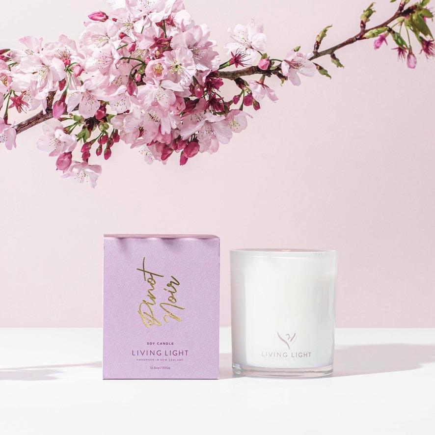 Soy Candle - Large | Pinot Noir Living light Candles