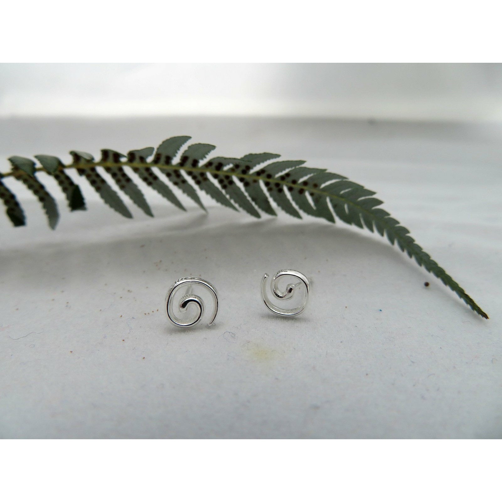 Sterling silver Koru stud earrings Not specified