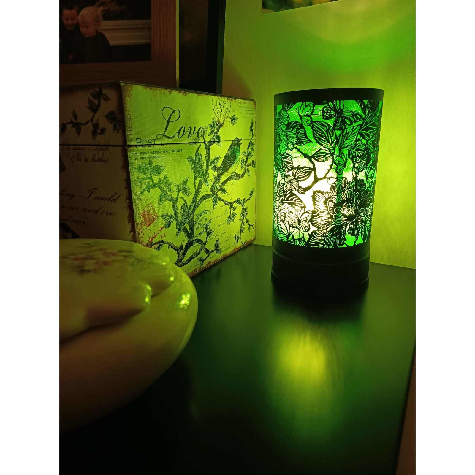 Butterfly and Roses Black Touch lamp Scent Chips